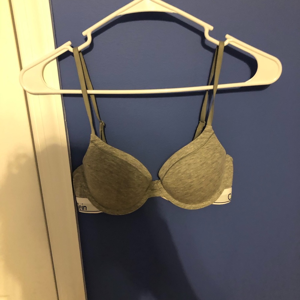Barely worn grey logo bra from Calvin Klein 34b